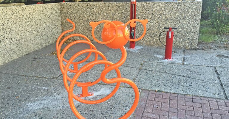 Bike Rack and FIXIT station2